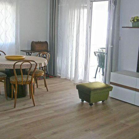 Apartments Mateo - 60M From Sea Primosten Exterior photo