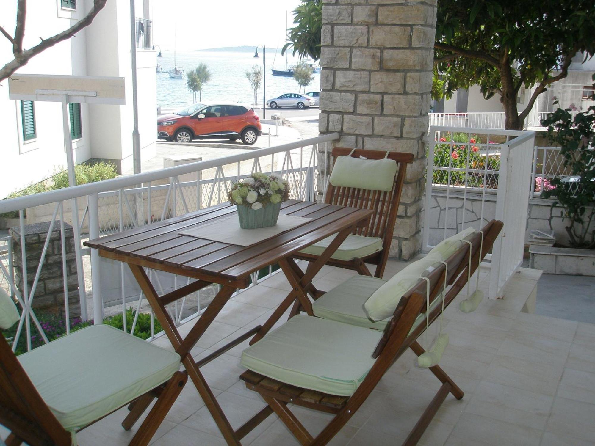 Apartments Mateo - 60M From Sea Primosten Exterior photo